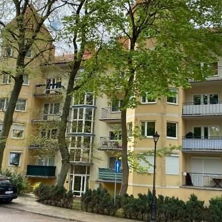 Apartament Przy Kawczej - Pokoj Z Aneksem Kuchennym Miedzyzdroje Exteriör bild