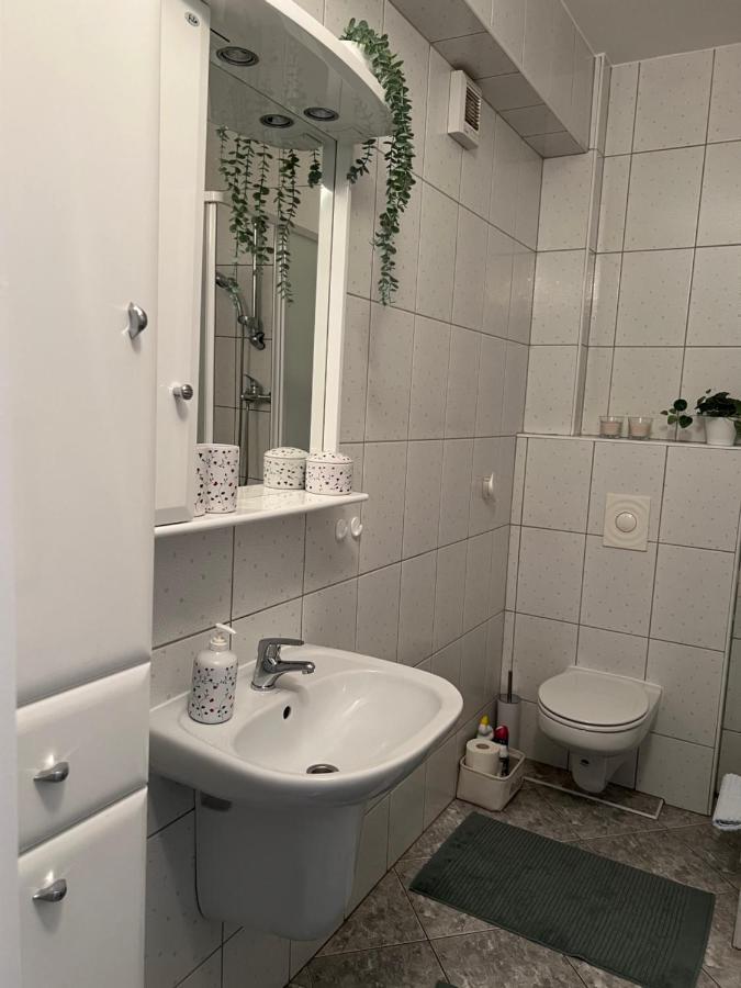 Apartament Przy Kawczej - Pokoj Z Aneksem Kuchennym Miedzyzdroje Exteriör bild